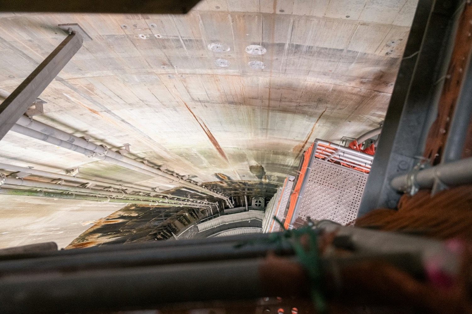 Stormwater drainage tunnel